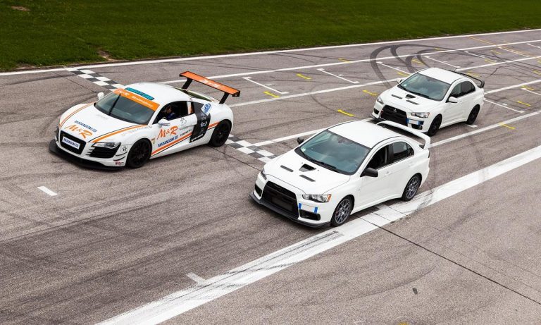 2025北京賽車外掛破解真相揭露！別再信話術，小心被騙上車！